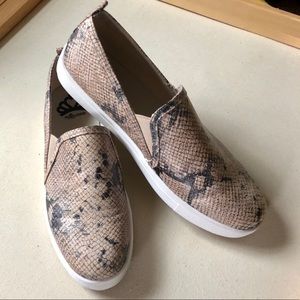 Fergalicious Taupe Snakeskin Slip-on sneakers